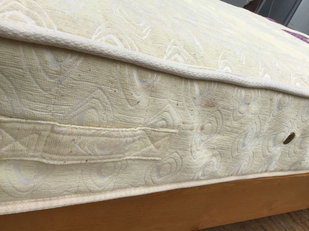 ※直接引き渡し希望！　シングルベッドマット