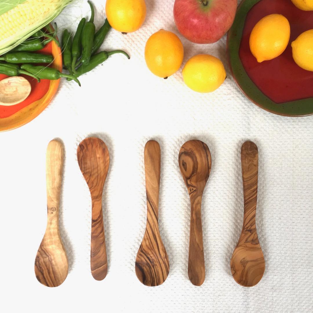 大きなお口で「いただきま～す！」　オリーブのスプーン5本セット　Hejera20