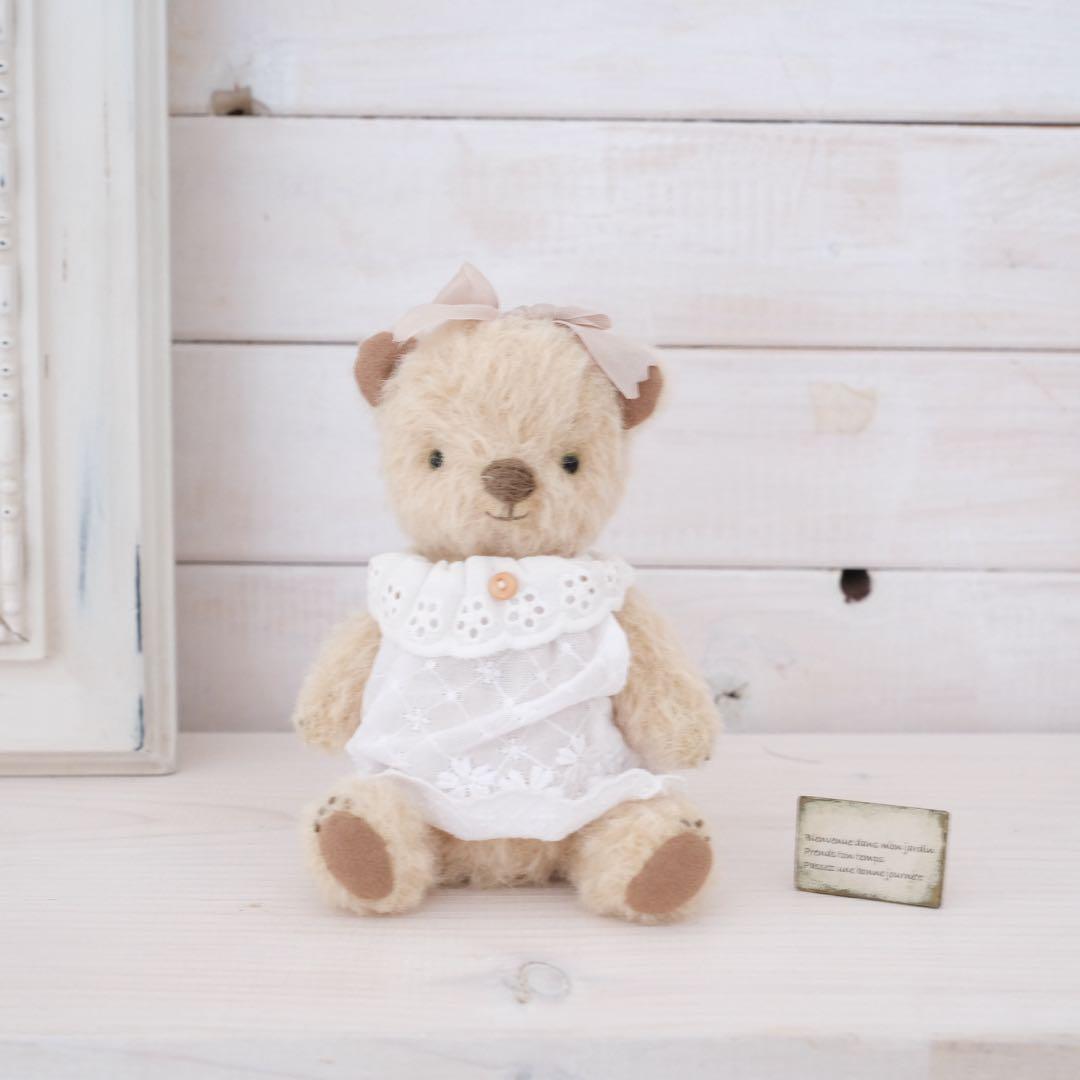 くまのぬいぐるみ　テディベア　teddy bear ぬいぐるみ　くま