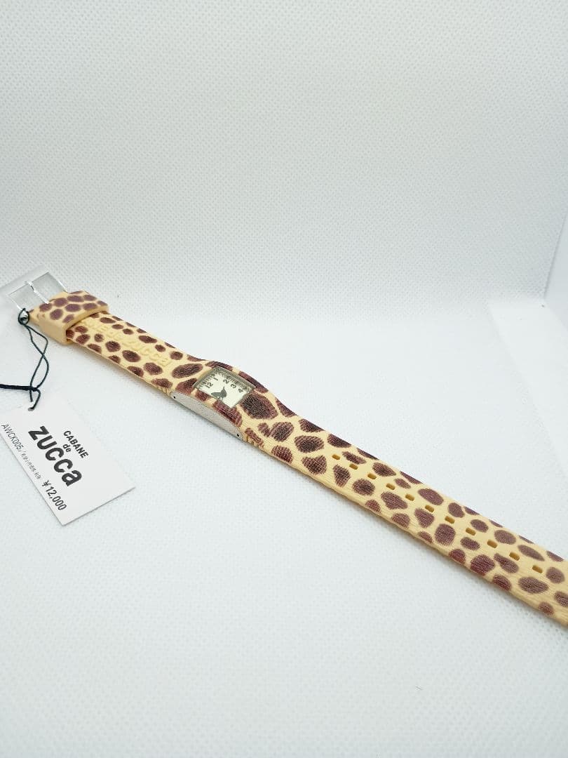 【新品未使級】稼働品★カバンドズッカ キリン柄 腕時計 アニマル レオパード