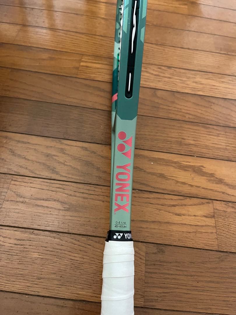 ヨネックス テニスラケット PERCEPT 100 G2 専用グロメット付