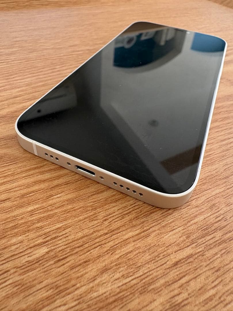 Apple iPhone12 ホワイト64GB 美品