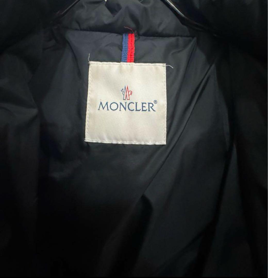 ⭐︎MONCLER CHARPALモンクレール