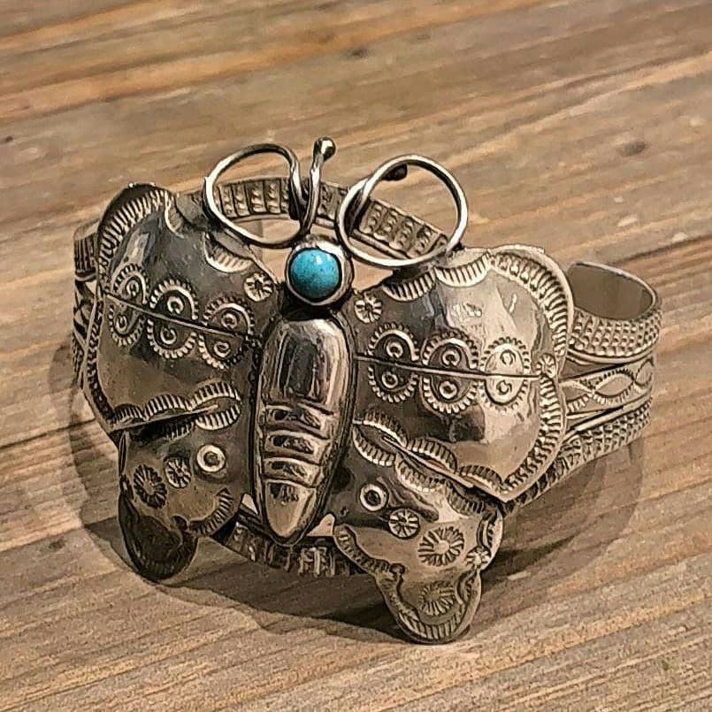 Needles × Geraldine Yazzie 蝶 バングル パピヨン