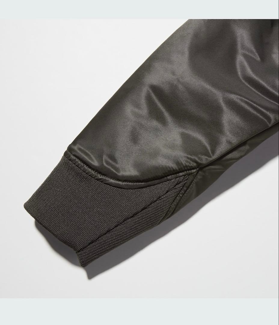 【極美品】UNIQLO +Jハイブリッドダウンオーバーサイズ　黒