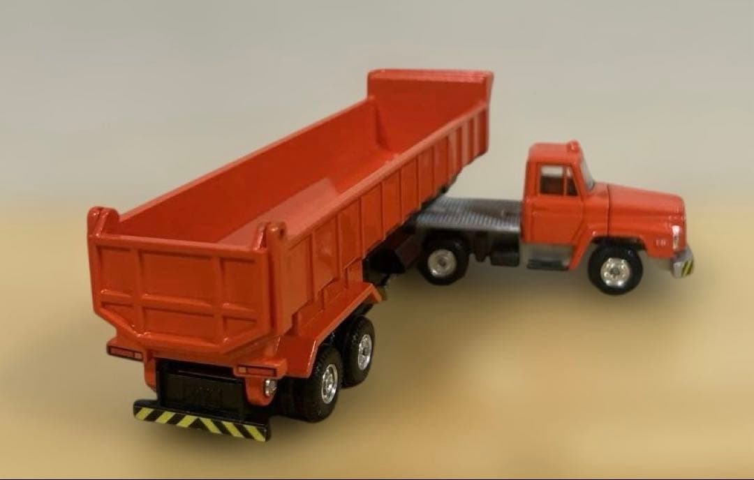 トミカダンディ046日産ディーゼル トレーラーダンプ