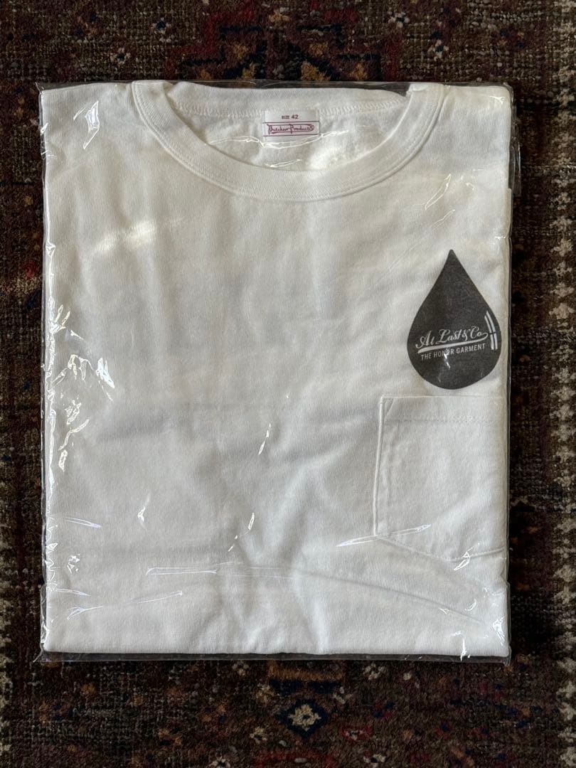 トップス At Last PRINT POCKET TEE