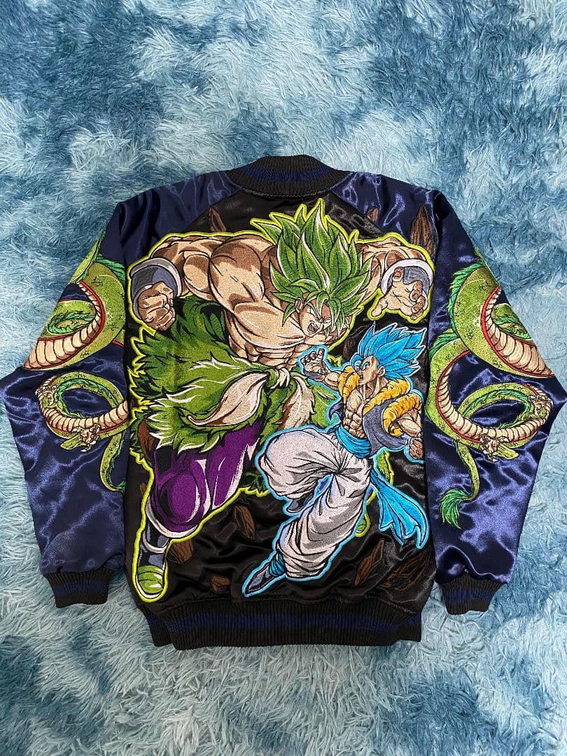 未使用 [世界28着限定] ドラゴンボール BROLY GOGETA スカジャン