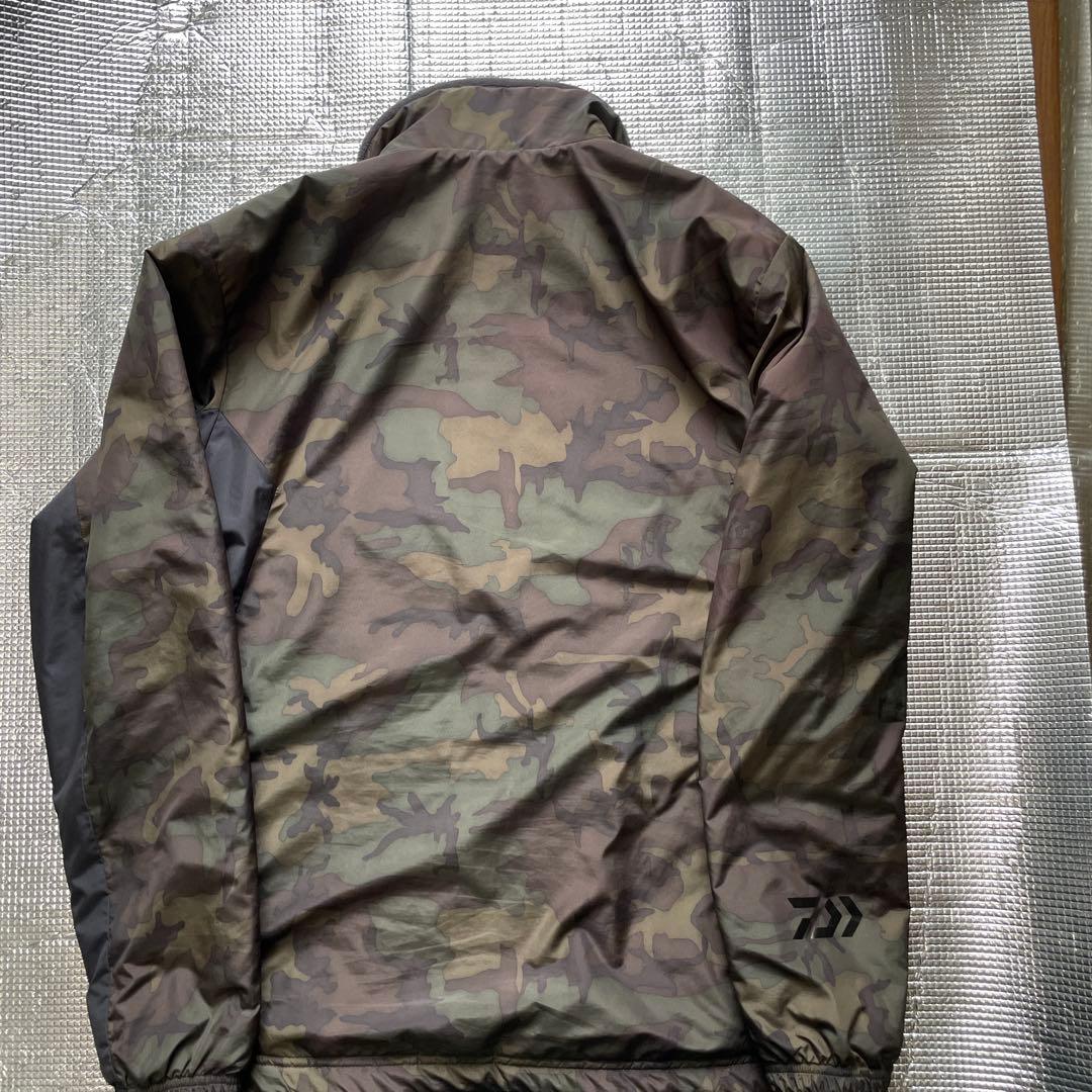 チ*2様 ダイワ ウォームアップスーツ カモフラ柄 防寒 DI-52008 サイ
