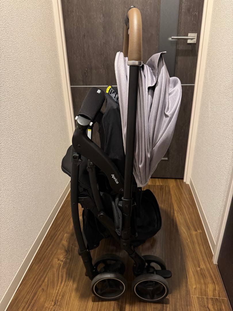 アップリカ ラクーナクッションフリーAD Aprica