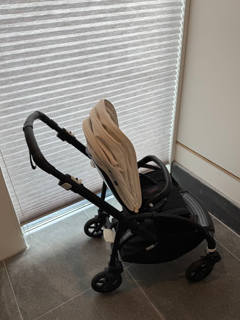 bugaboo bee6 ベビーカー　パラソルレインカバードリンクホルダー付き