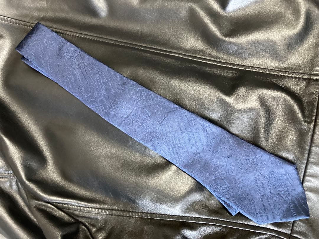 Berluti カリグラフィ　ネクタイ ネイビー