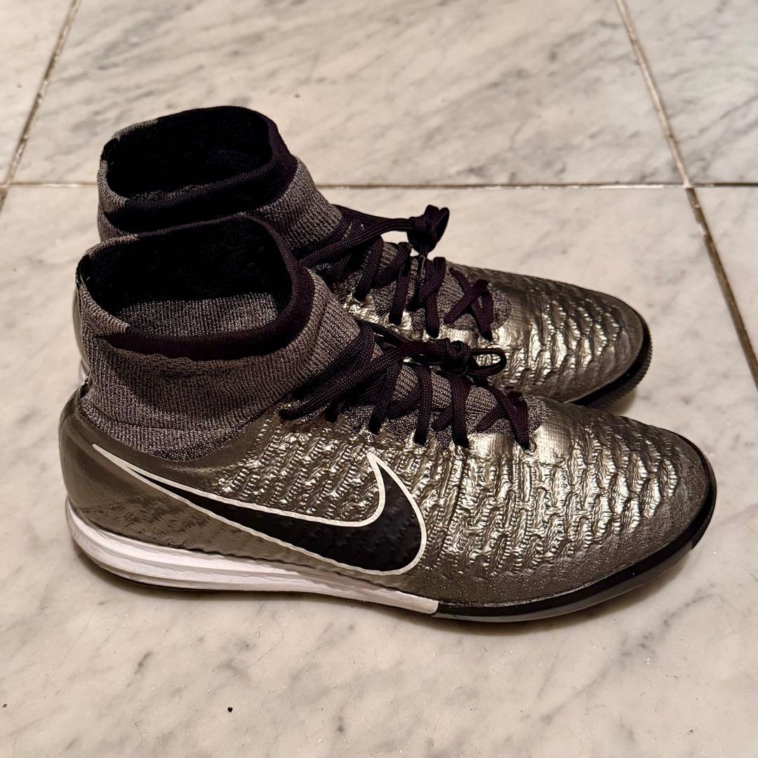 【onoox 】ナイキ マジスタ X プロキシモ TF 25.5cm