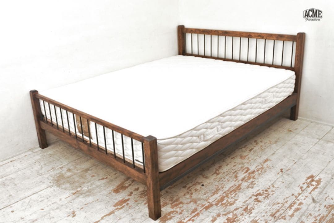 ACME Furniture GRANDVIEW BED クイーン　フレームのみ
