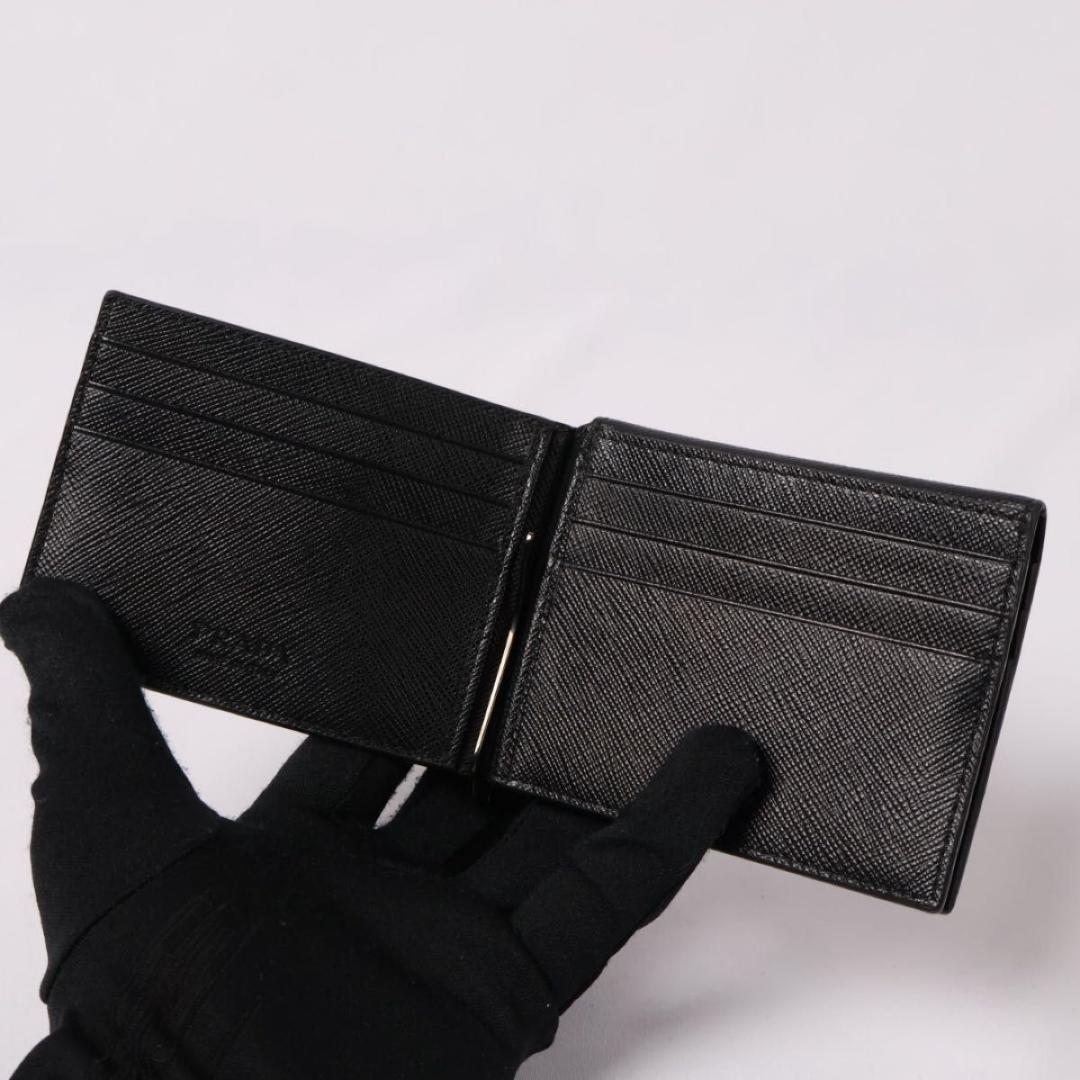 【未使用級】PRADA マネークリップ　カードケース　メタルロゴ　サフィアーノ