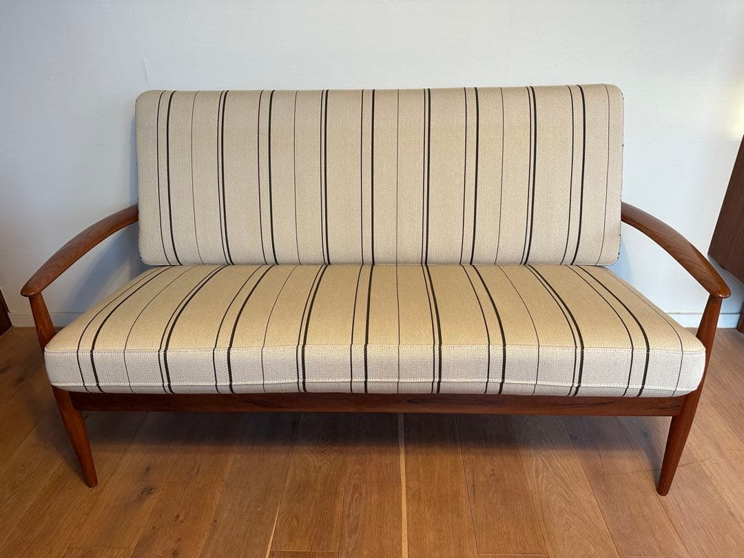 グレーテ　ヤルク　ソファ　北欧ビンテージ　デンマーク製　ウェグナー　フィンユール
