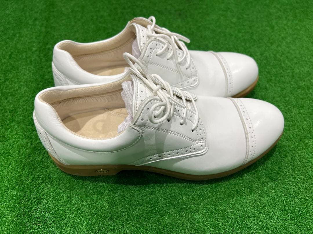 アジェイド（AJADE） スパイク レディースAJL-002 WHT