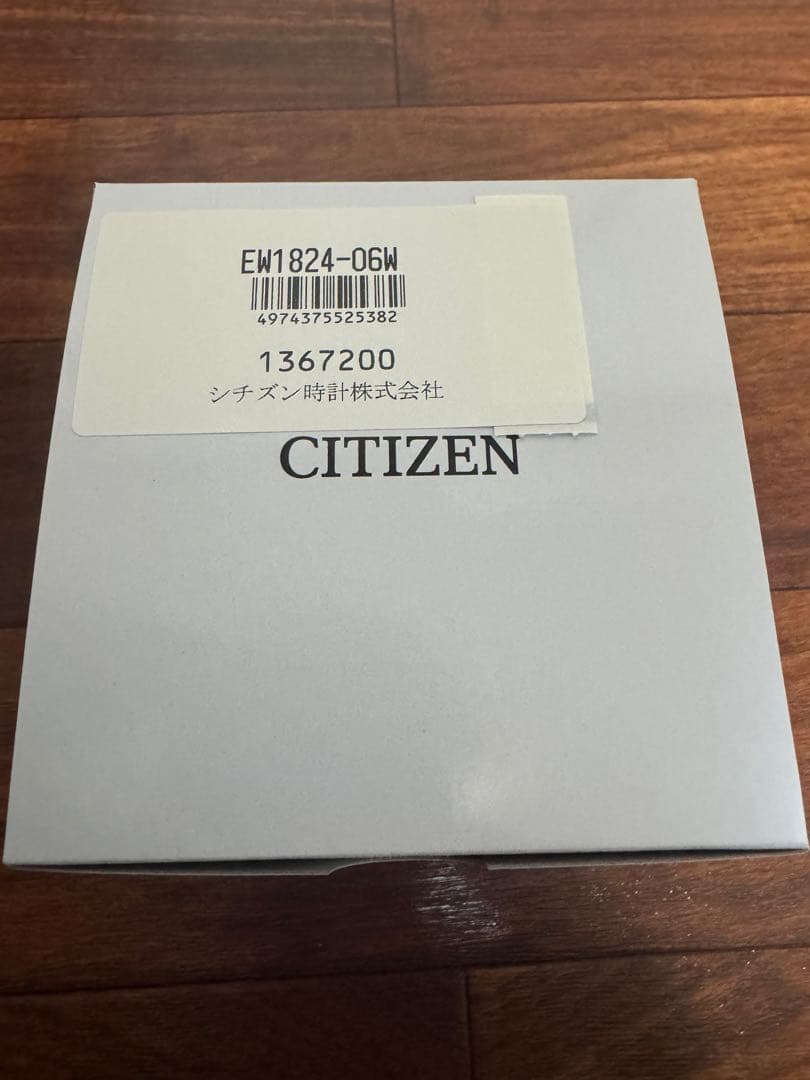 CITIZEN EW1824-06W 腕時計
