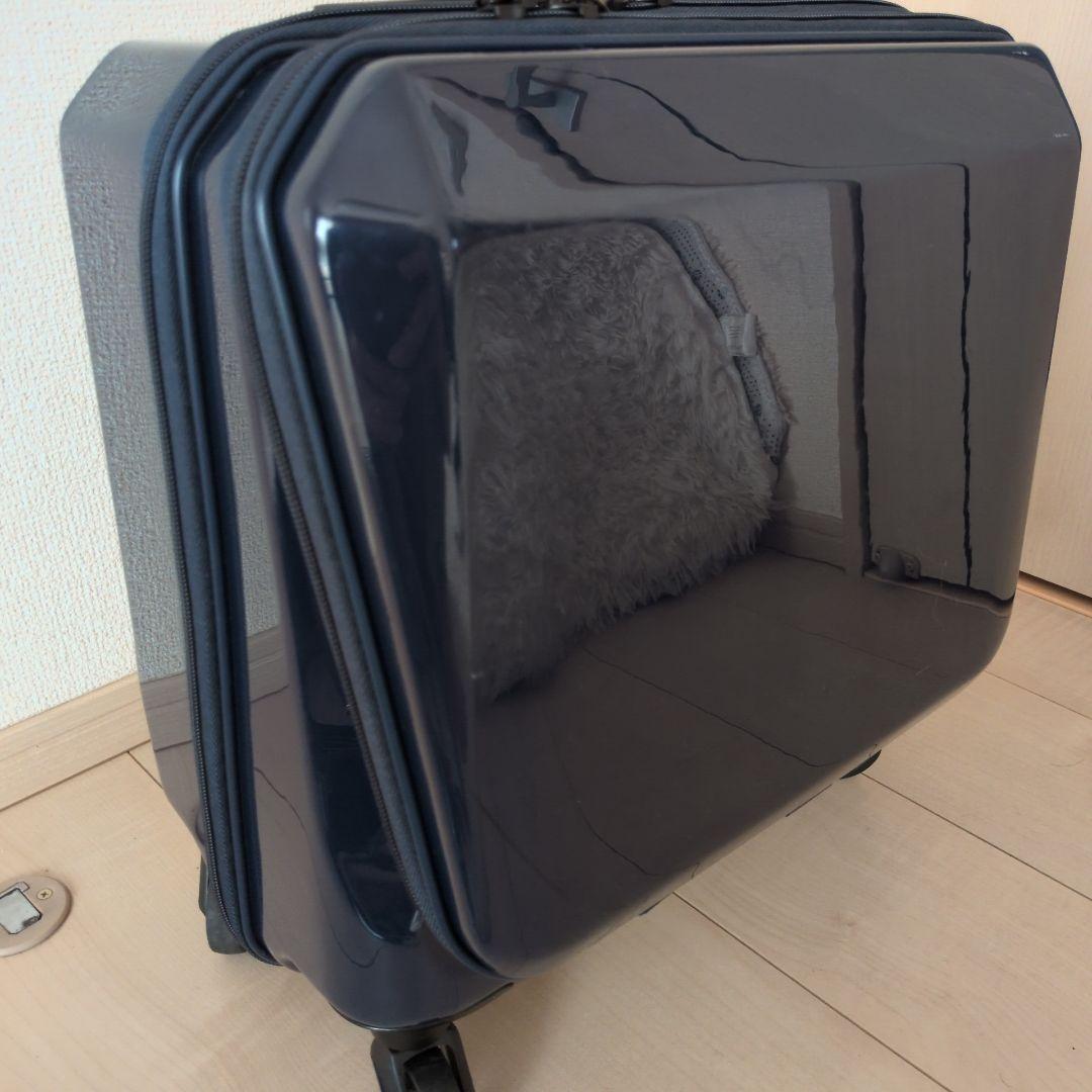 【美品】 エース スーツケース 機内持ち込み可 25L ネイビー スクエア型