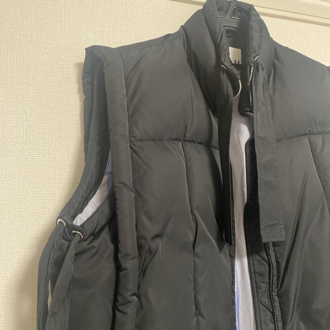 GANNI shiny puff oversized vest ガニー