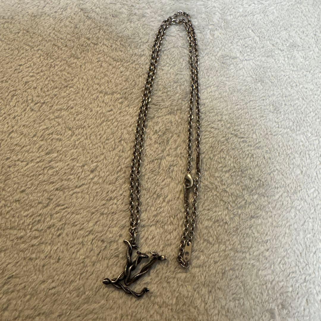 フ*ム様 ✨極美品✨louis vuitton LV ネックレス モノグラム柄