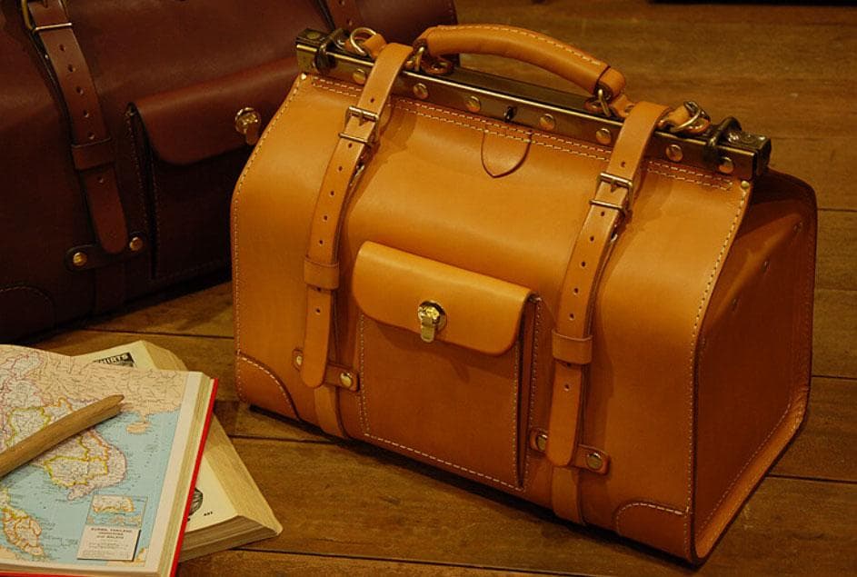 HERZ限定モデル 「グラッドストン・バッグ」