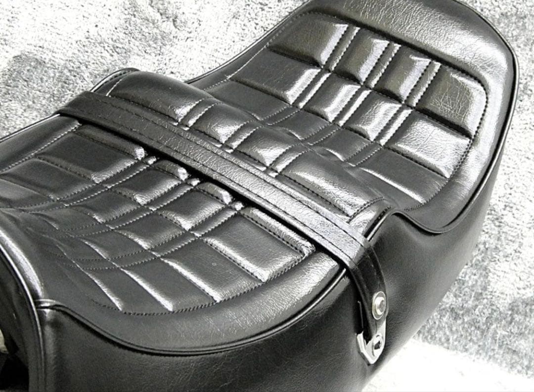 NC36 新あんこ E4黒 カスタムシート/CB400fourチョビ三