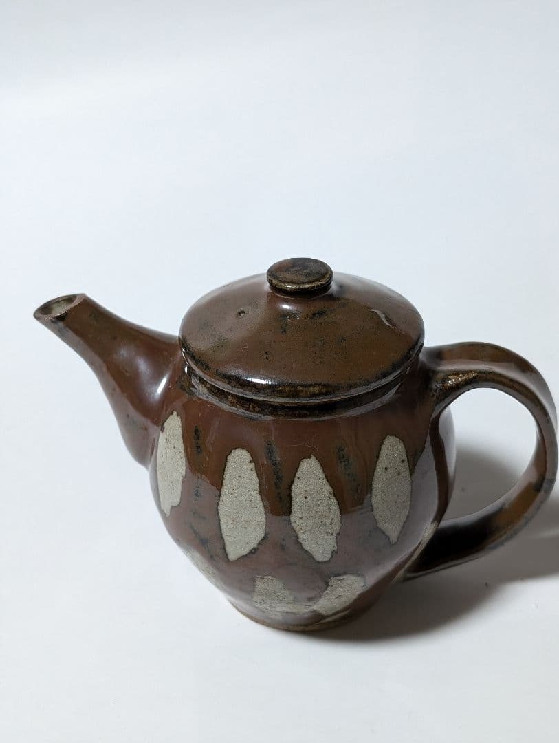 （押し上2-C）浜田庄司　急須　茶色と白の模様