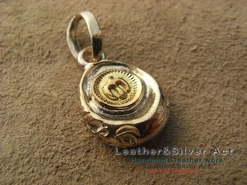 オリジナル　イーグル ペンダントトップ　シルバー925　ゴールドイーグル