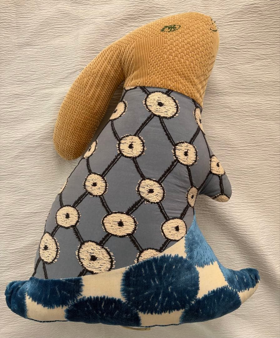 ミナペルホネン piece うさぎクッション タンバリン