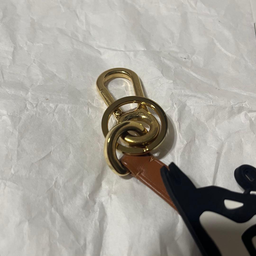 【希少✨】ロエベ レザー ドッグ キーホルダー バッグチャーム 犬