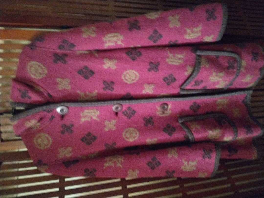 伊太利屋コート15号、パープルピンク、フード、