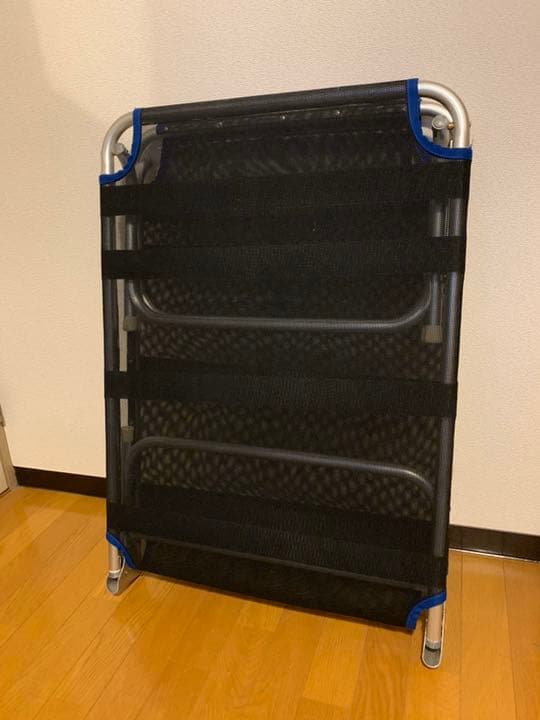 キャンプベッド　折り畳み　簡易ベッド