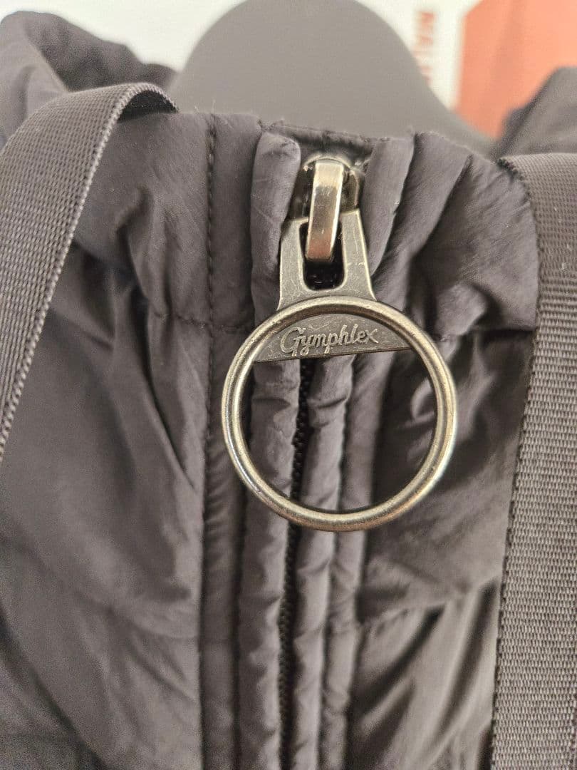 Gymphlex ジムフレックス 黒 ダウンジャケット フード付き