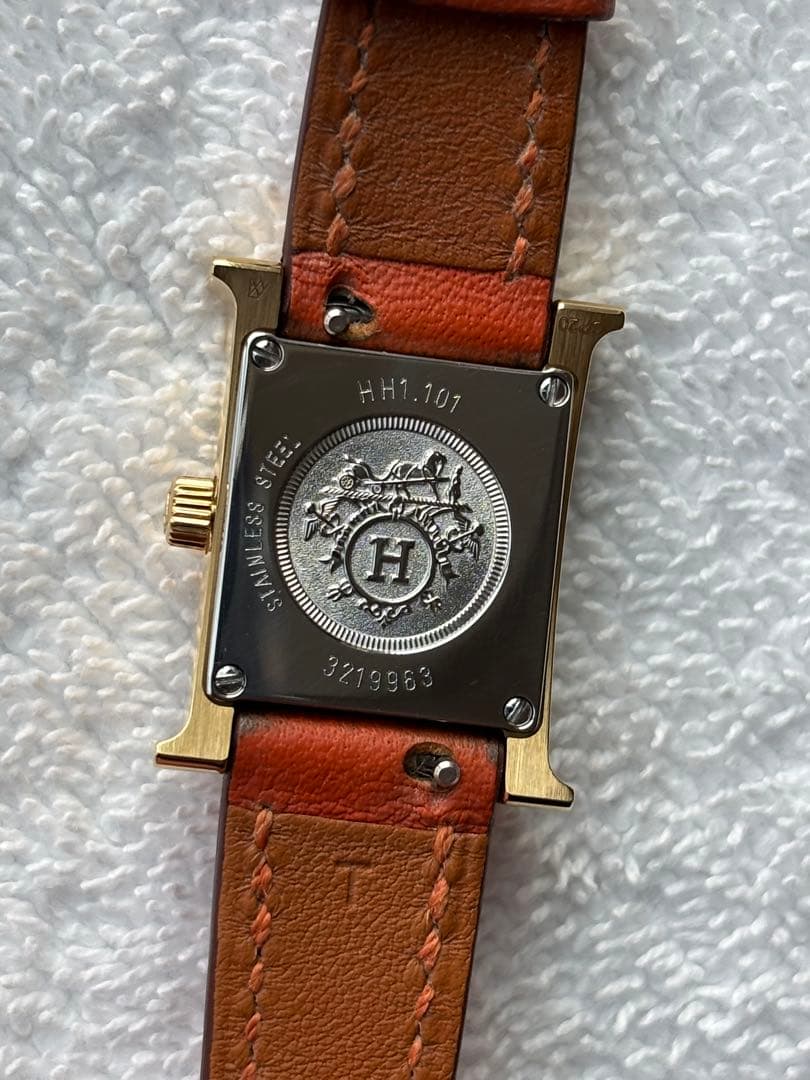 HERMESエルメスHH1.101 Hウォッチ ミニ 新型文字盤 外装仕上げ済み