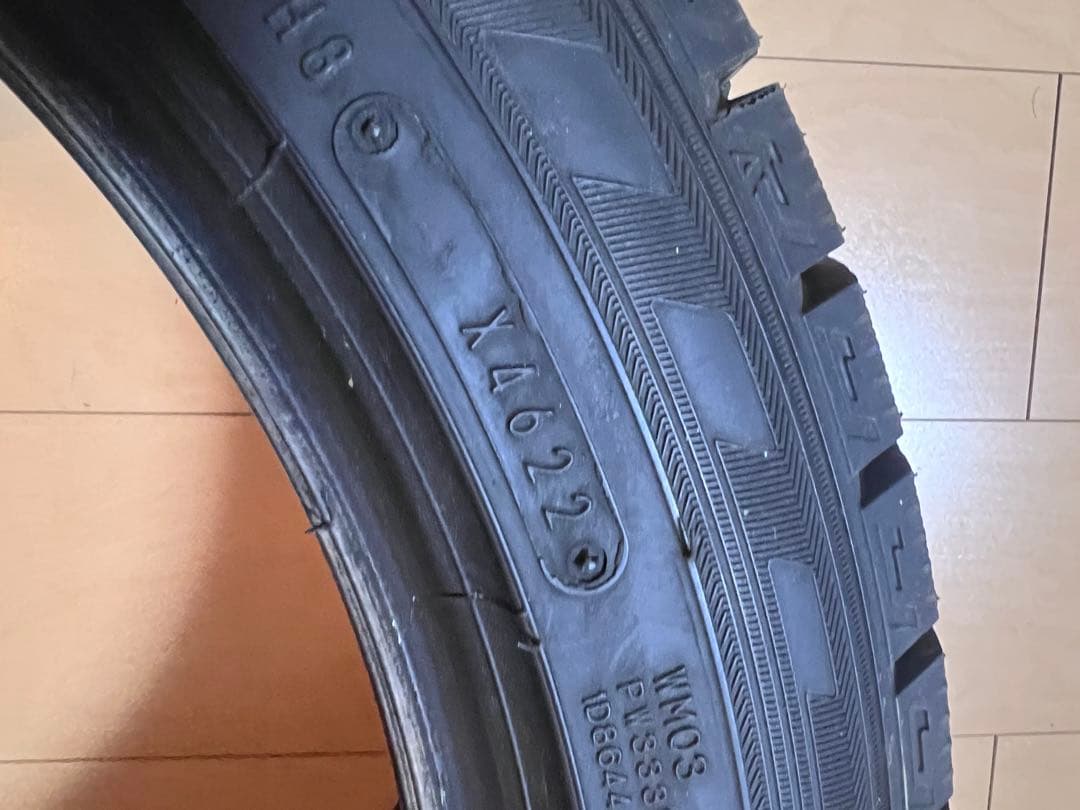 ダンロップ スタッドレス WINTERMAXX03 2シーズン使用　室内保管