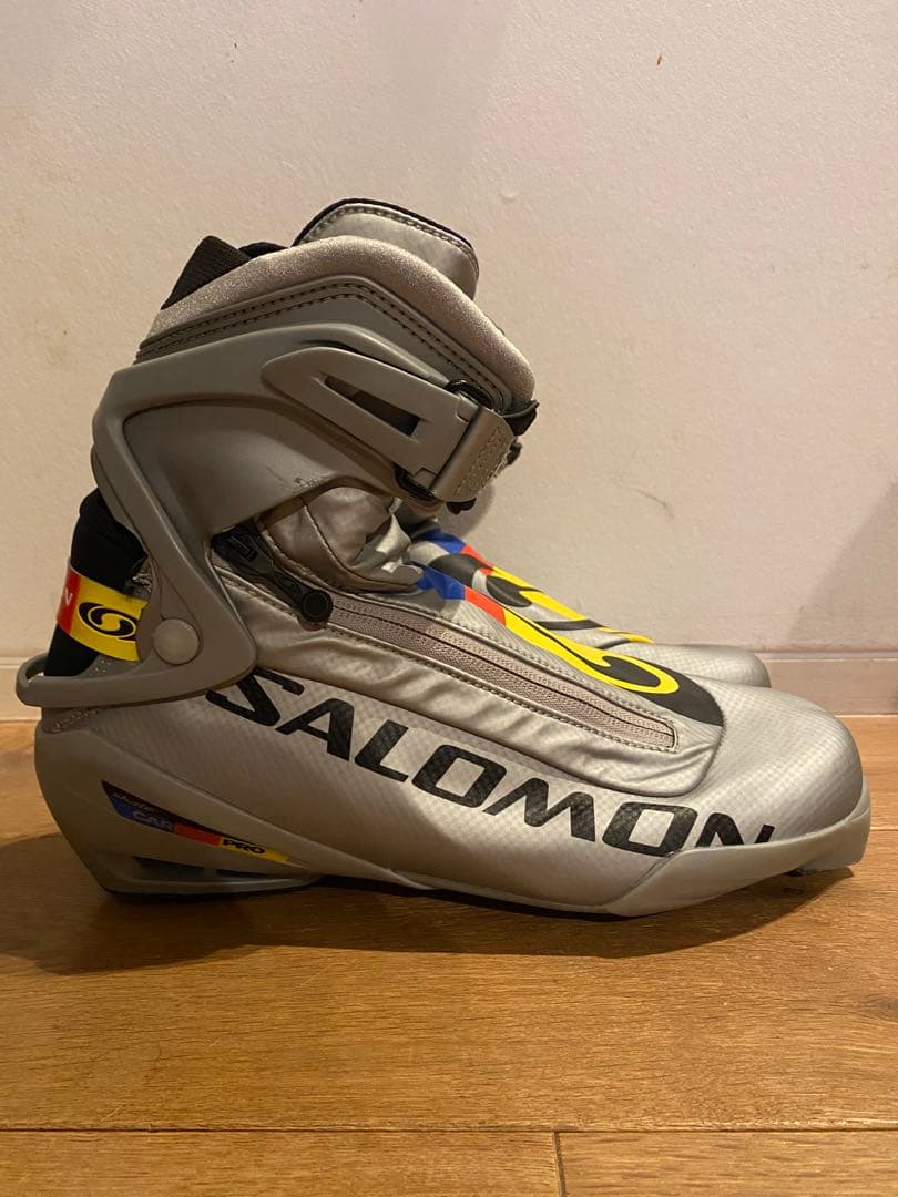 SALOMON クロスカントリースキー（スケーティング走法用）ブーツ シルバー