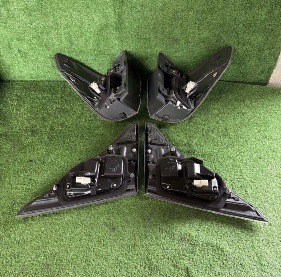 (H20/5) ヴェルファイア DBA-ANH20W テールランプ セット