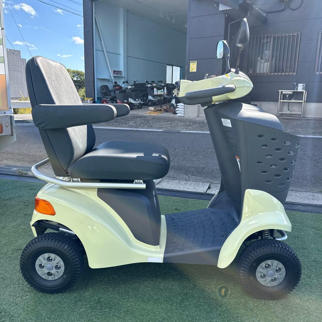 【綺麗なボディー】セニアカー　電動カート　ET4D9 管理番号9