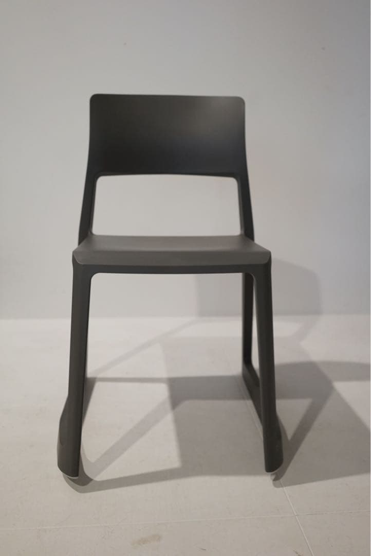 Vitra ヴィトラ Tipton ティプトン チェア ブルー　1脚