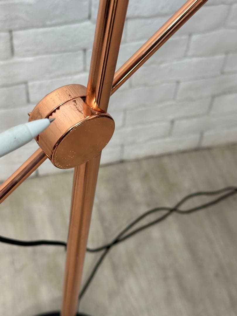 【東京都23区配送無料】定価7万円　2灯　スタンド　ライト　フロア　電気　デスク