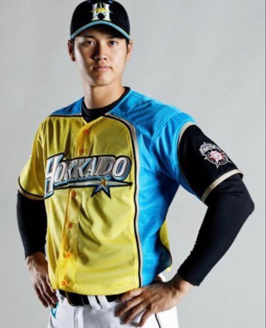 北海道日本ハムファイターズ　大谷翔平選手ユニフォーム　Lサイズ　ハッピーイエロー