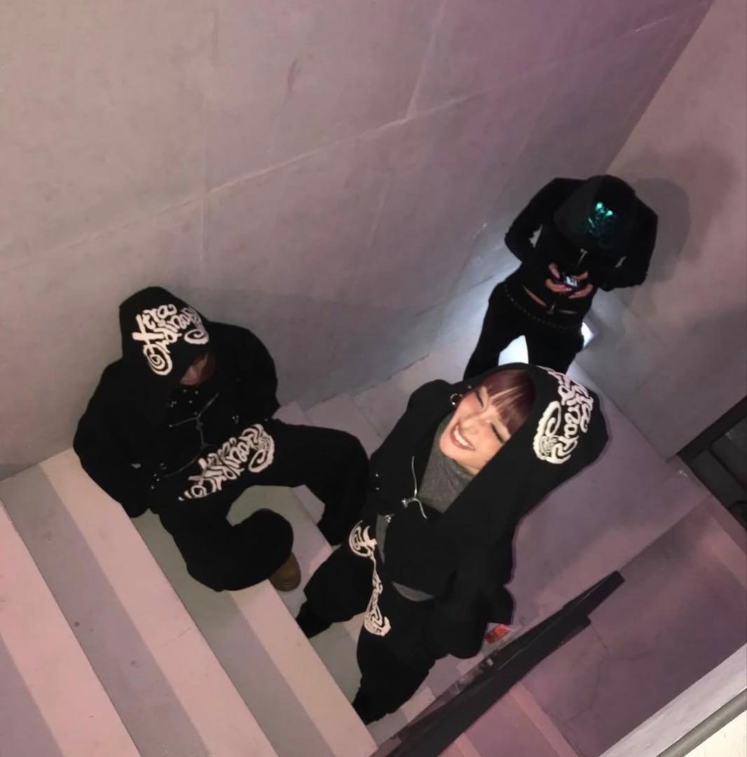 Xtra Ordinary Cropped Zip Hoodie Lサイズ　XG