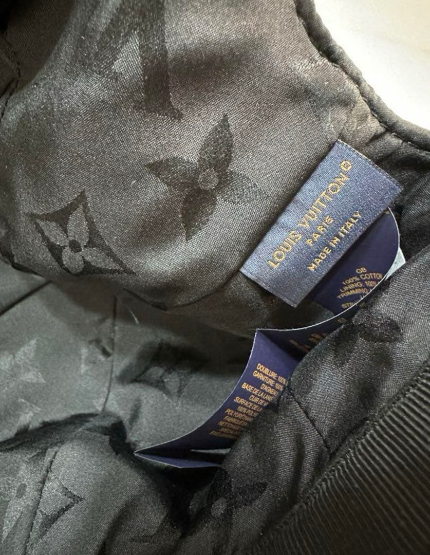 ルイヴィトン　LVキャップ　美品