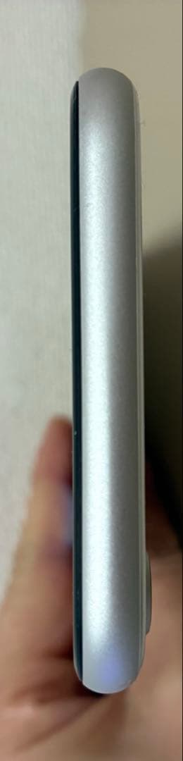 【美品・カメラ難あり】iPhone SE2 128GB SIMフリー