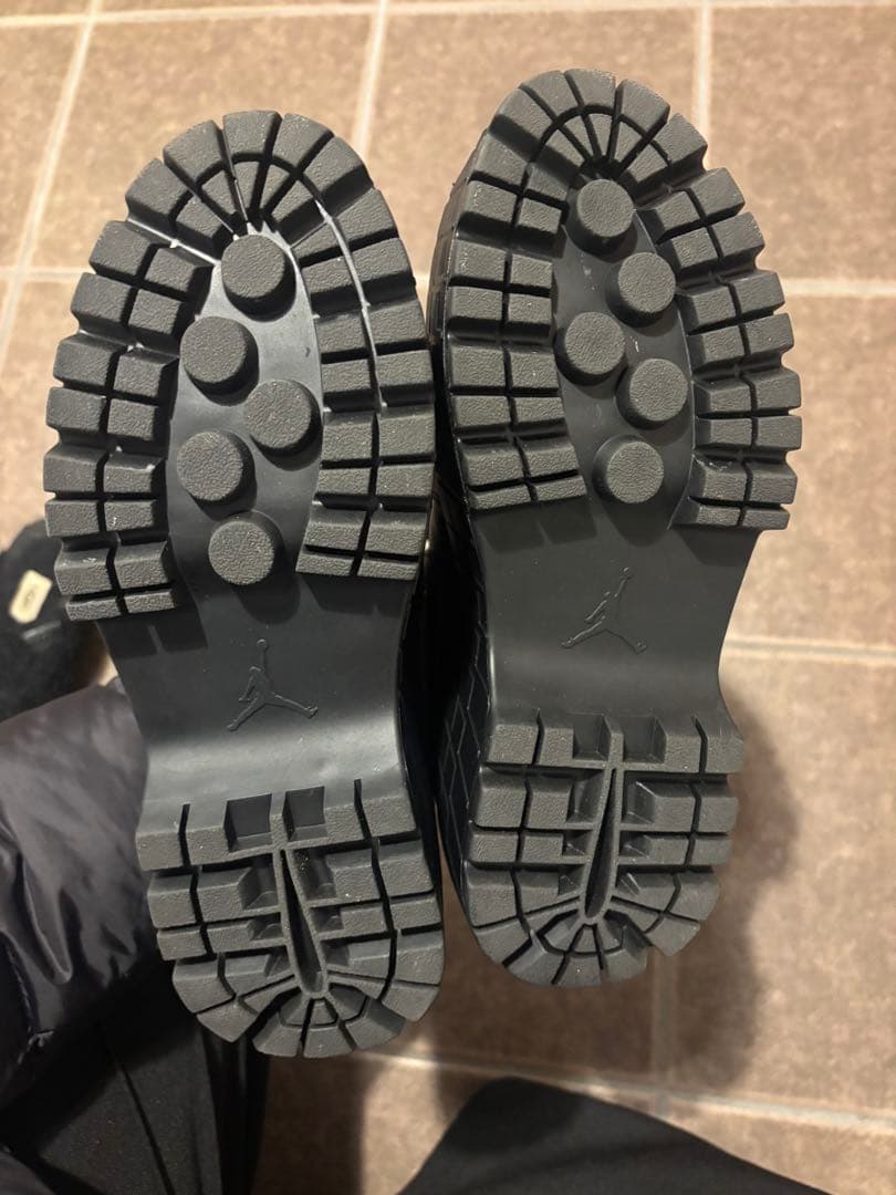 NIKE ナイキ エアジョーダン ブルックリン 25（US8）