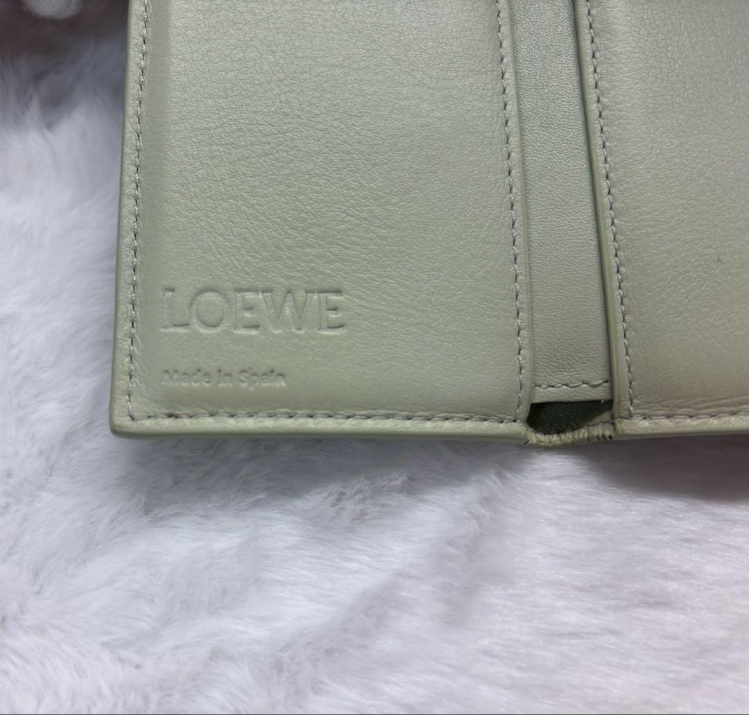 y*i様 【最終値下げ】LOEWE ロエベ　アナグラム　レザー　トライフォールド