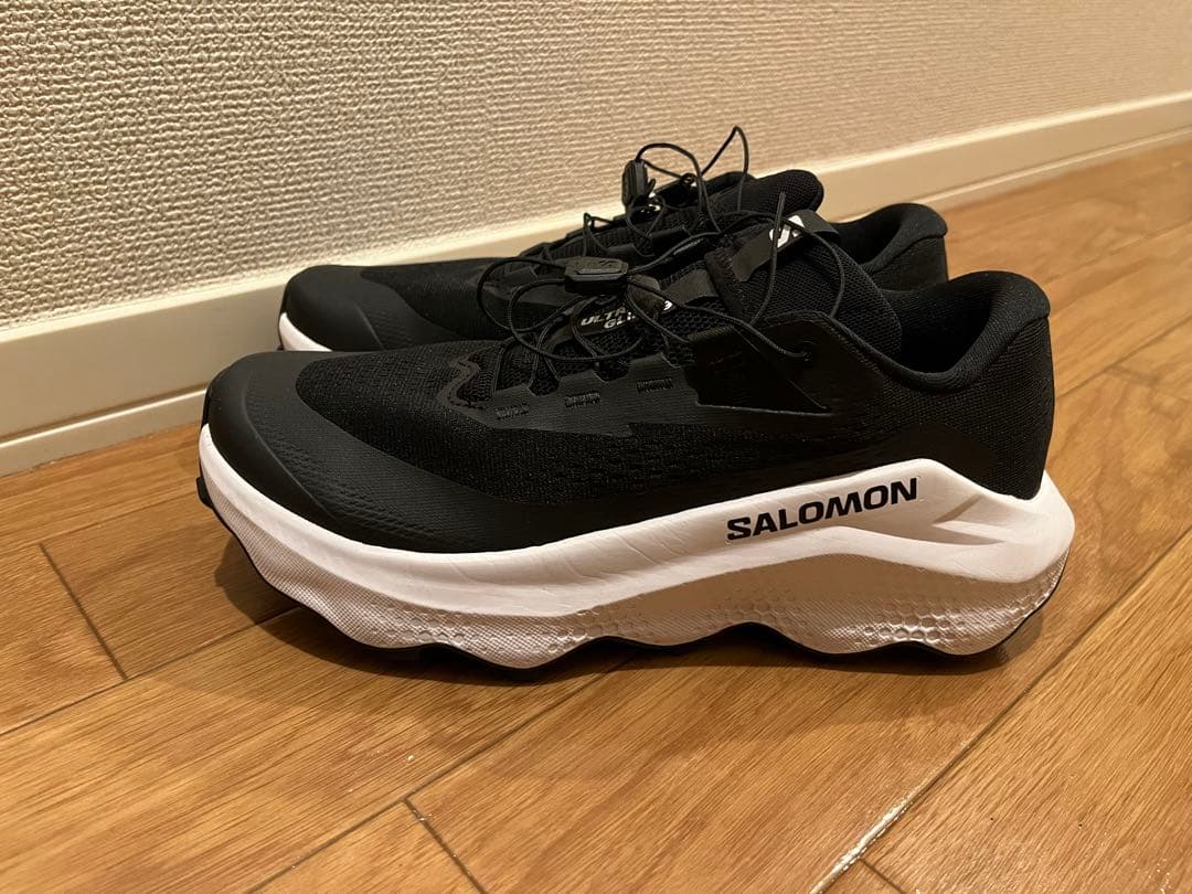 SALOMON ULTRA GLIDE 3 ブラック/ホワイト