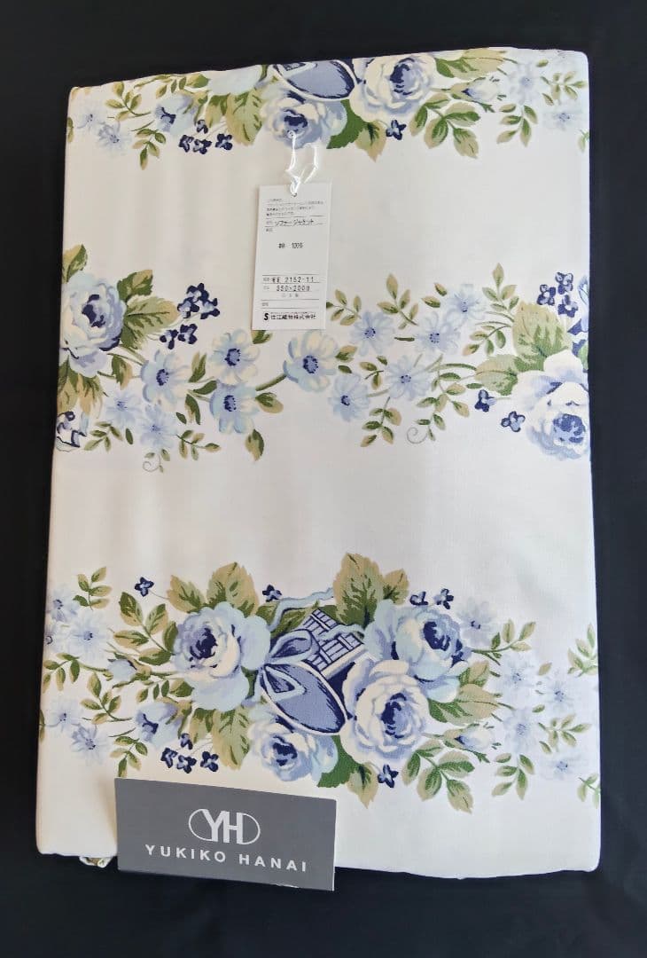 住江織物　YUKIKO HANAI ソファカバー