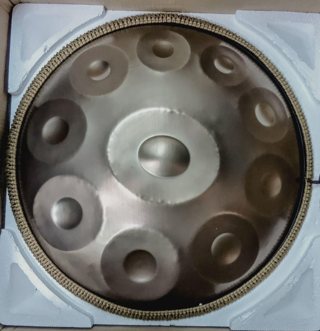 ハンドパン　56センチ　10音　DマイナーA＝440Hz 音のチューニングが正確